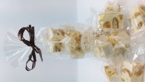 NOUGAT TENDRE AU MIEL