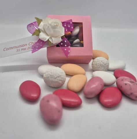 CAPUCINE ROSE ET FLEUR BLANCHE